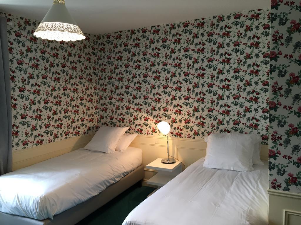 Hotel De Charme Les Mimosas Pont-Aven Zimmer foto